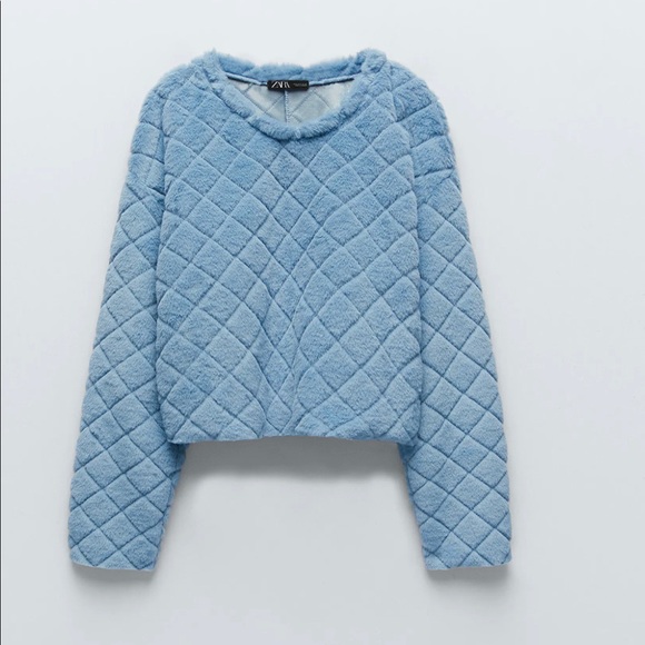 Zara Tops - NWT ZARA BLUE FAUX FUR SWEATSHIRT SIZE S